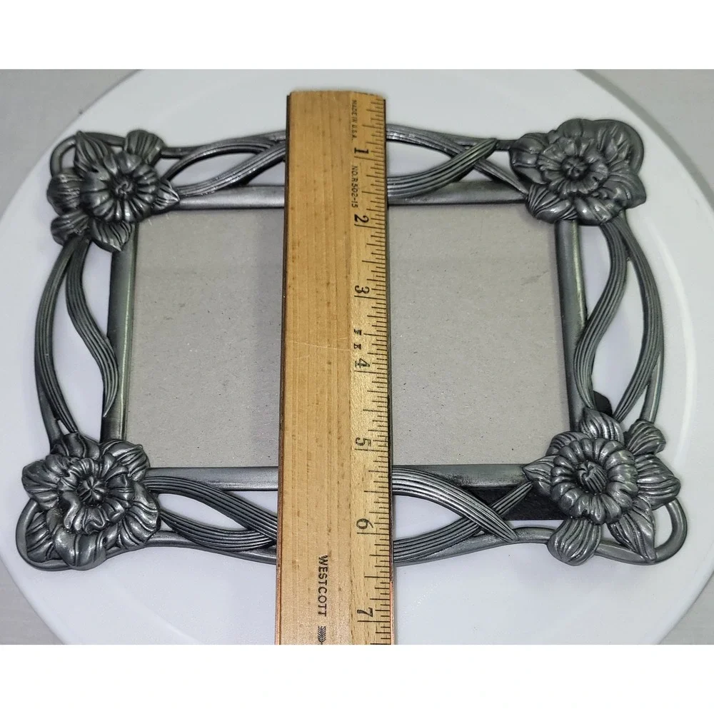 Floral Picture Frame 4x6 Art Nouveau Pewter Silver Tone Vintage
